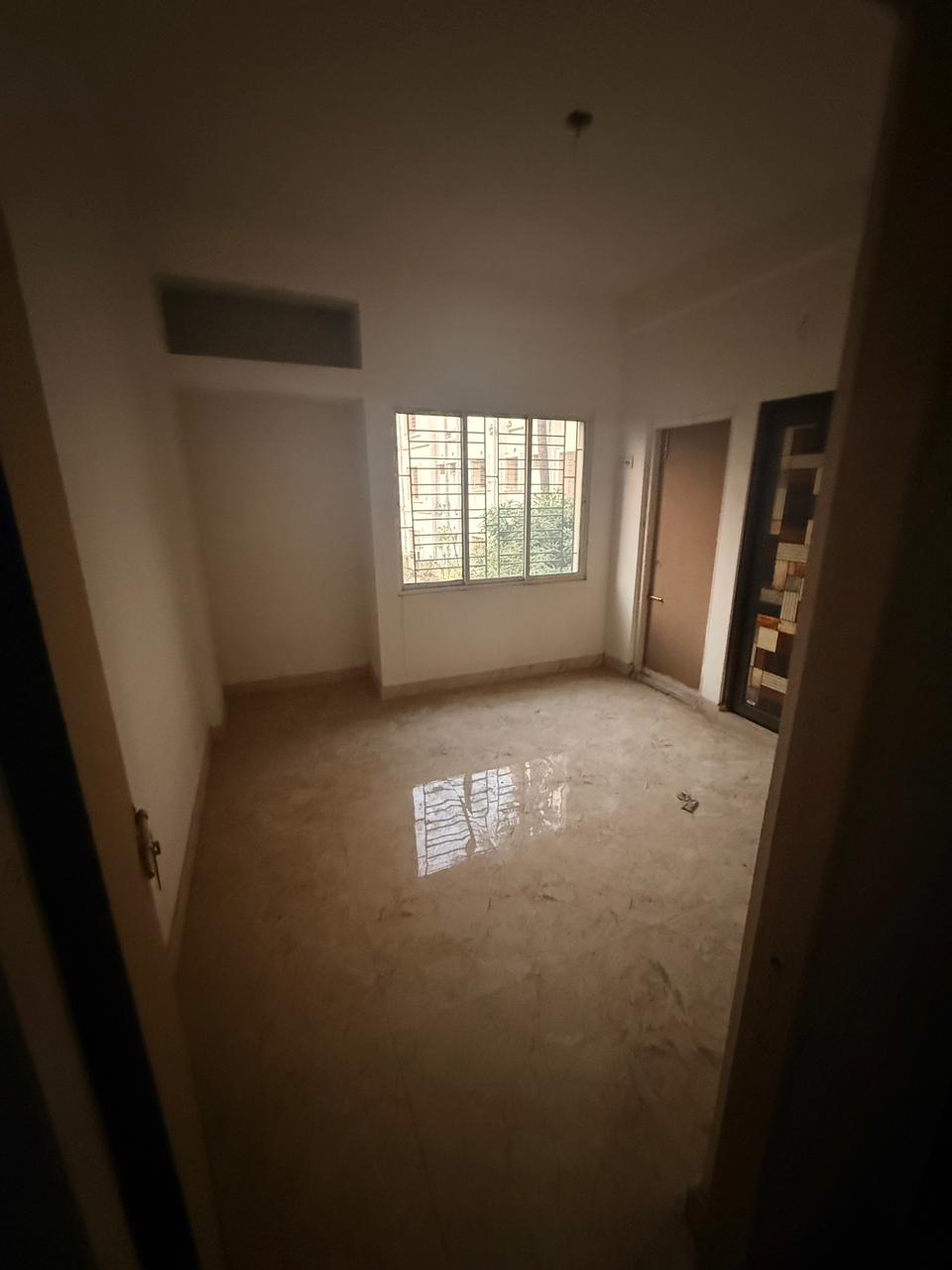 2/3 BHK Flats –  Konnagar